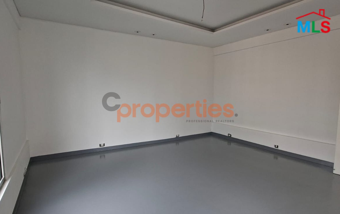 Office For Rent in Achrafieh - CPBMH01