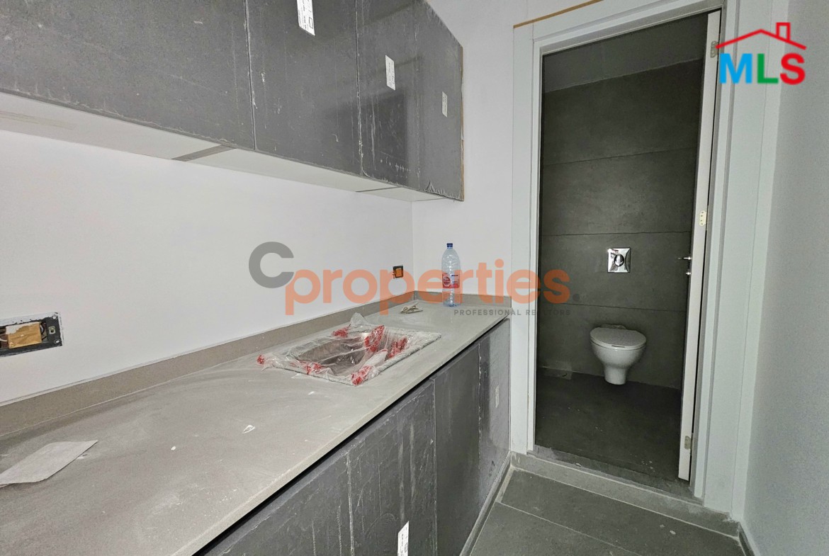 Office For Rent In Antelias - CPRDM221