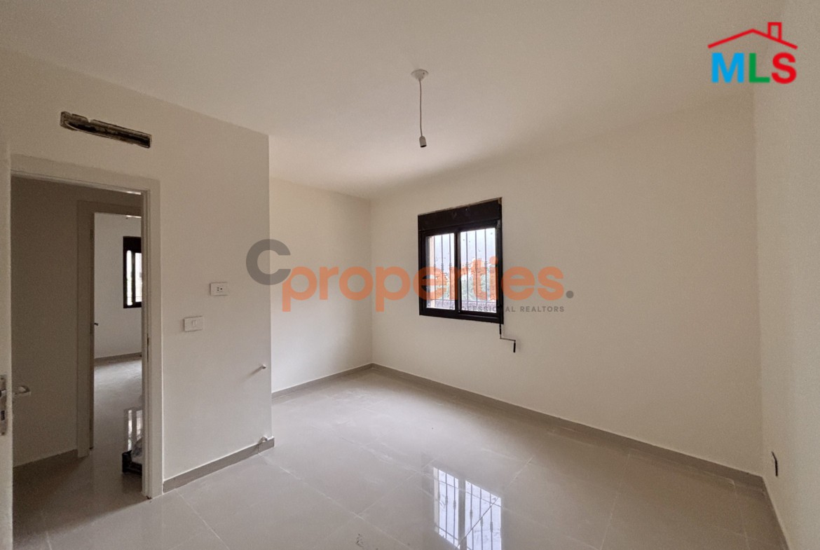 Apartment for rent in Qennabet Broummana with terrace - CPRA111