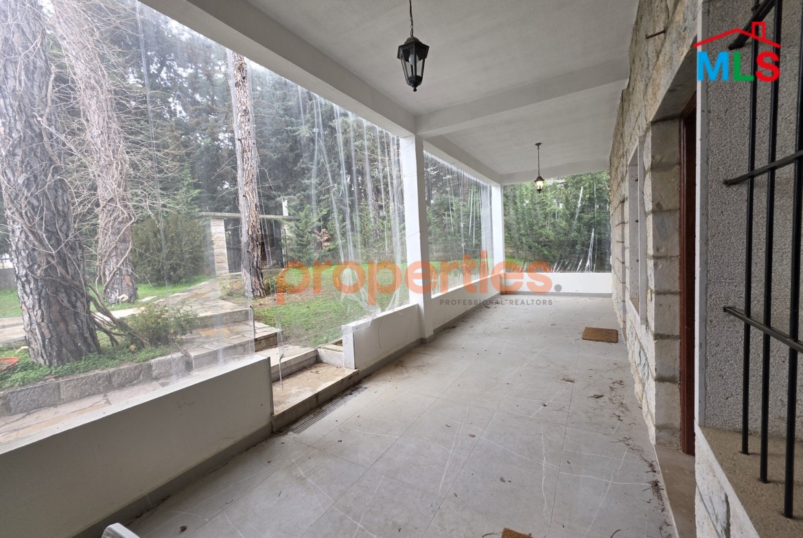 Furnished Home with Outdoor Space in Bologna For Rent - CPSK10
