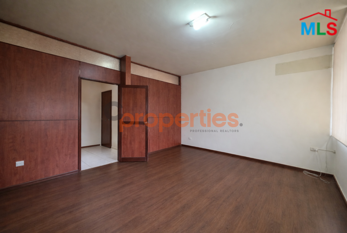 Prime Office for Rent in Baouchrieh - CPSM465