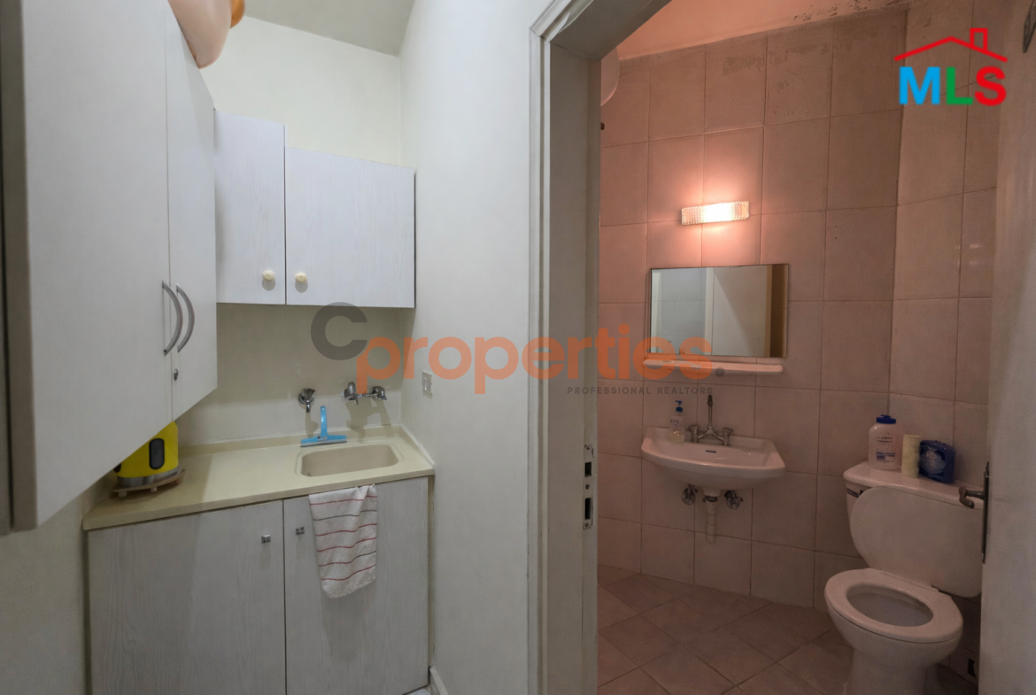 Prime Office for Rent in Baouchrieh - CPSM465