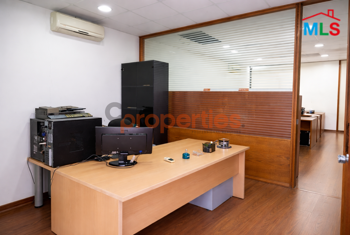 Prime Location Office for Rent in Baouchrieh - CPSM453