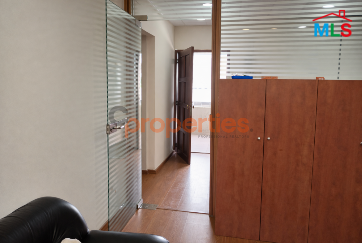 Prime Location Office for Rent in Baouchrieh - CPSM453