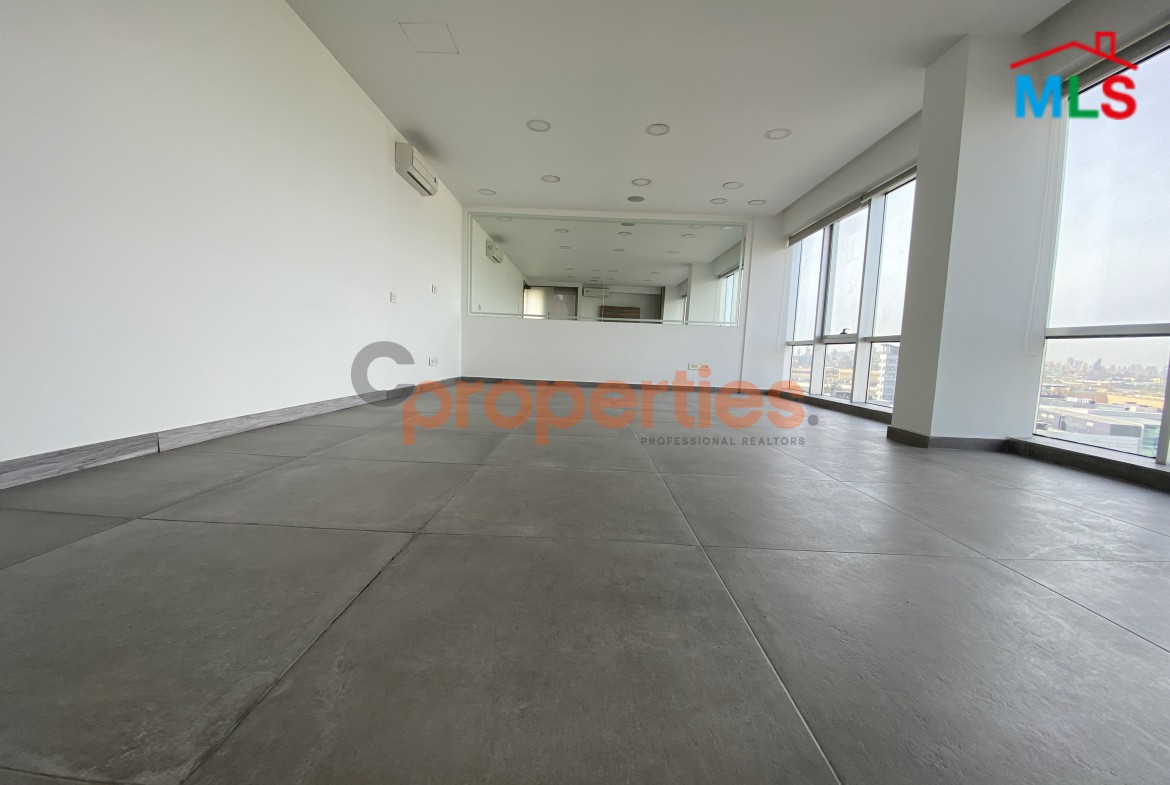 Modern office for rent in Zalka - CPFY136