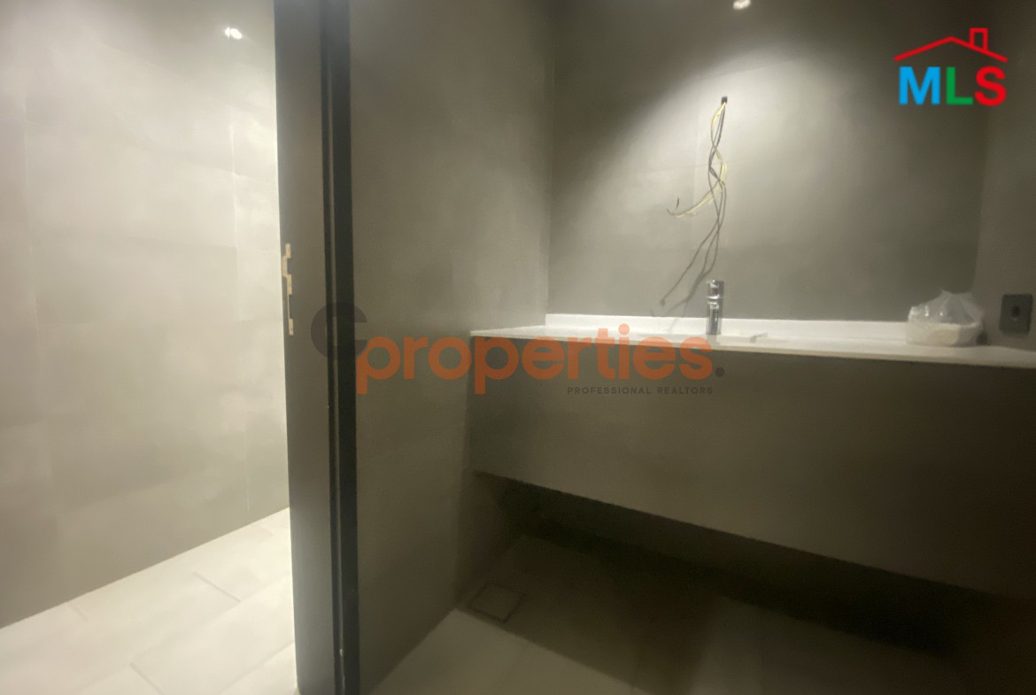 Massive 500 sqm Office for Rent in Hazmieh - CPFY132