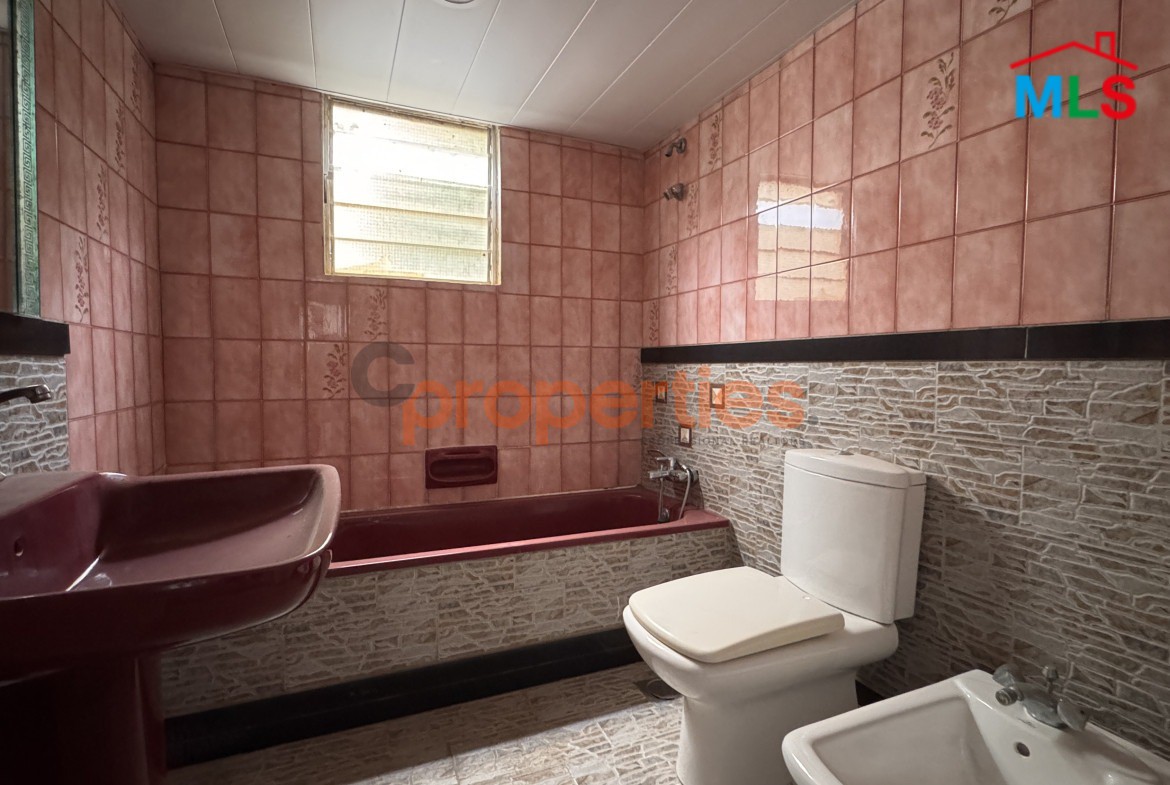Apartment For Rent In Awkar- CPTA65