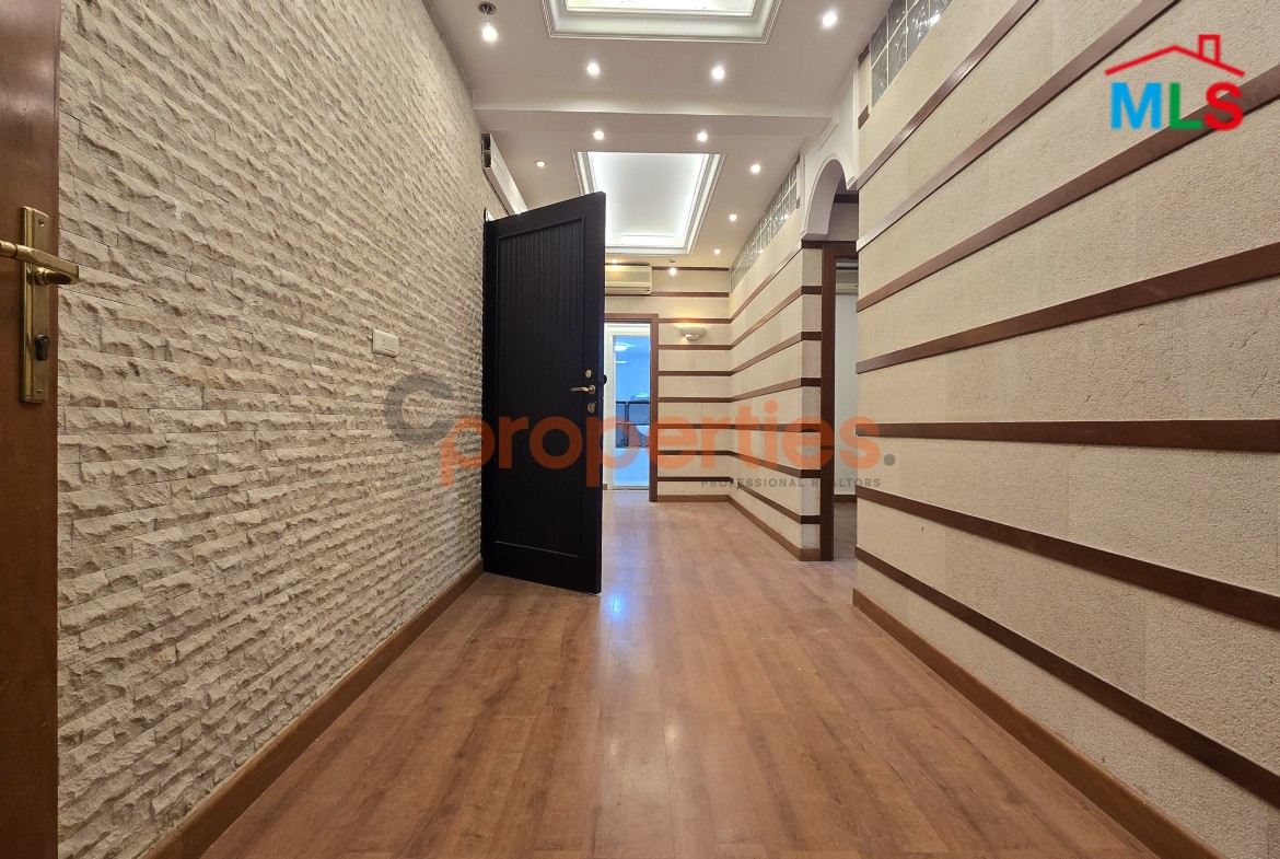 Office For Rent In Badaro - CPJA49