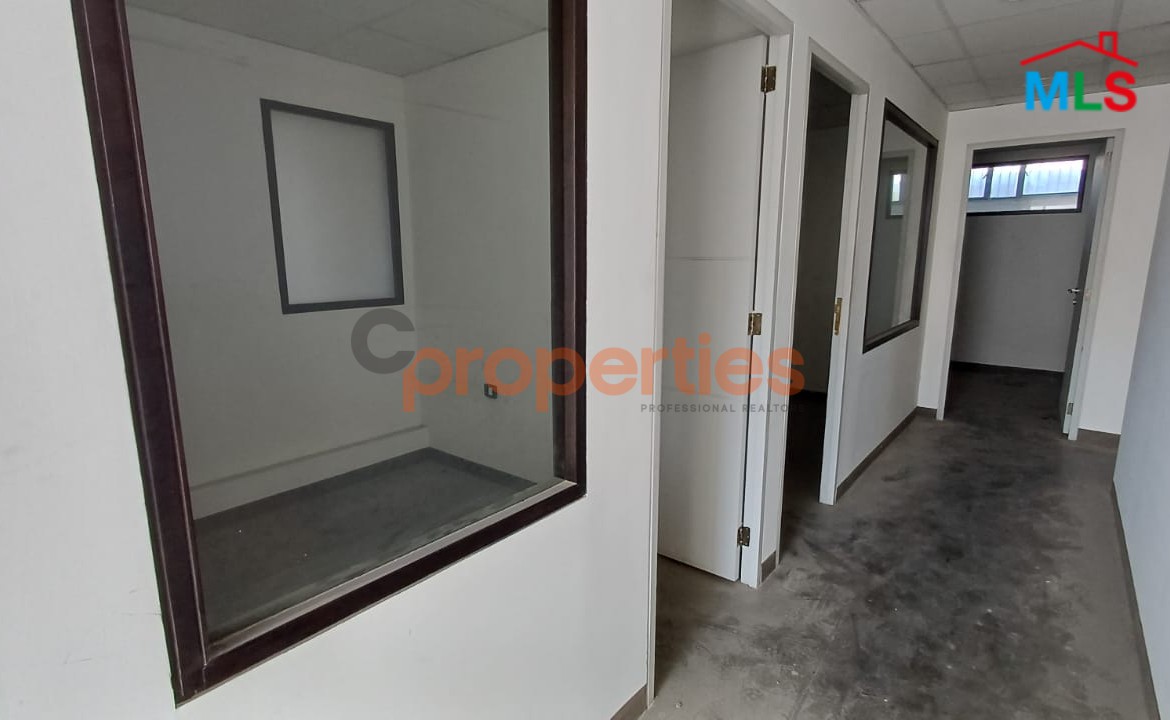 Industrial Floor For Rent in Jisr El Bacha - CPBWW86