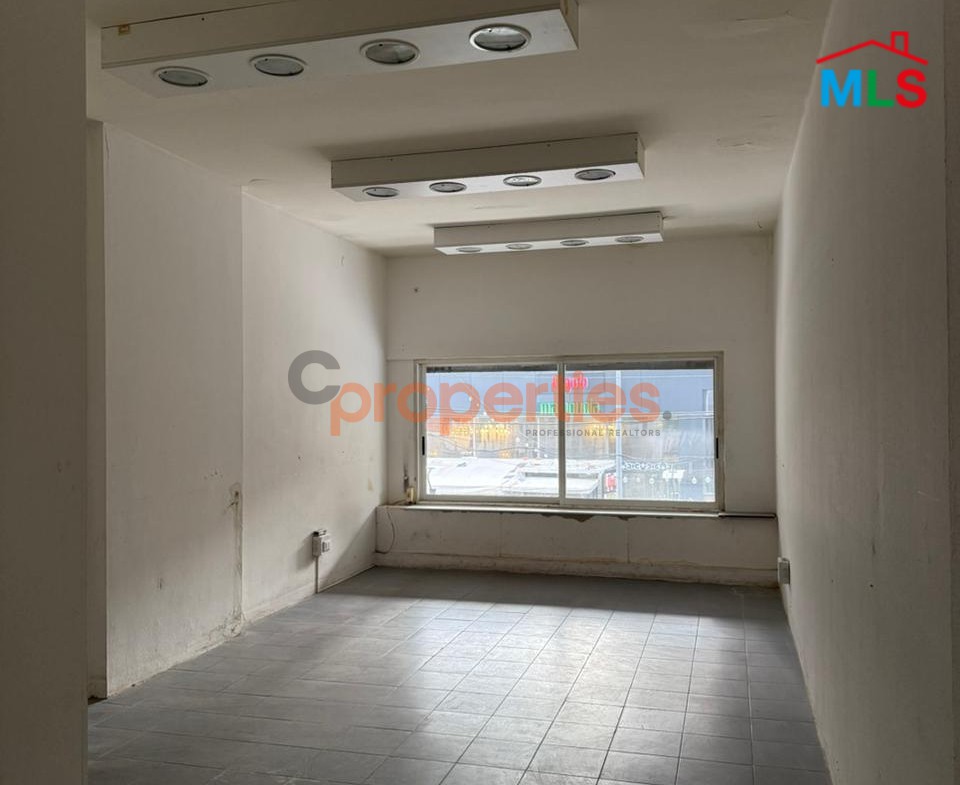 Shop for Rent in Commercial Location in Zalka - CPFY114