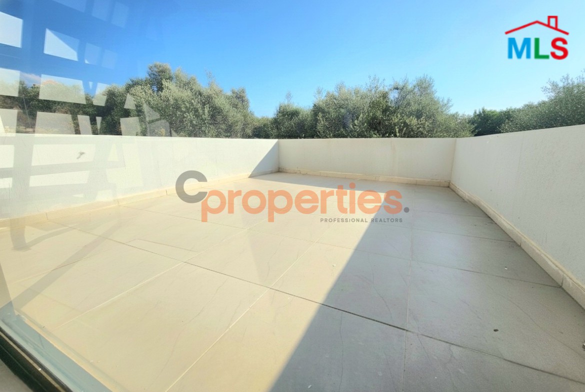 Shop for rent in Amchit - Jbeil - CPJMH37