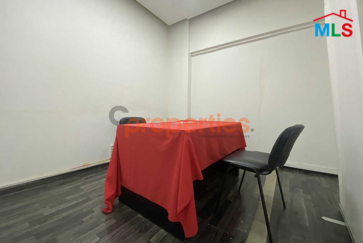 Spacious Office for Rent in Prime Zalka - CPFY110