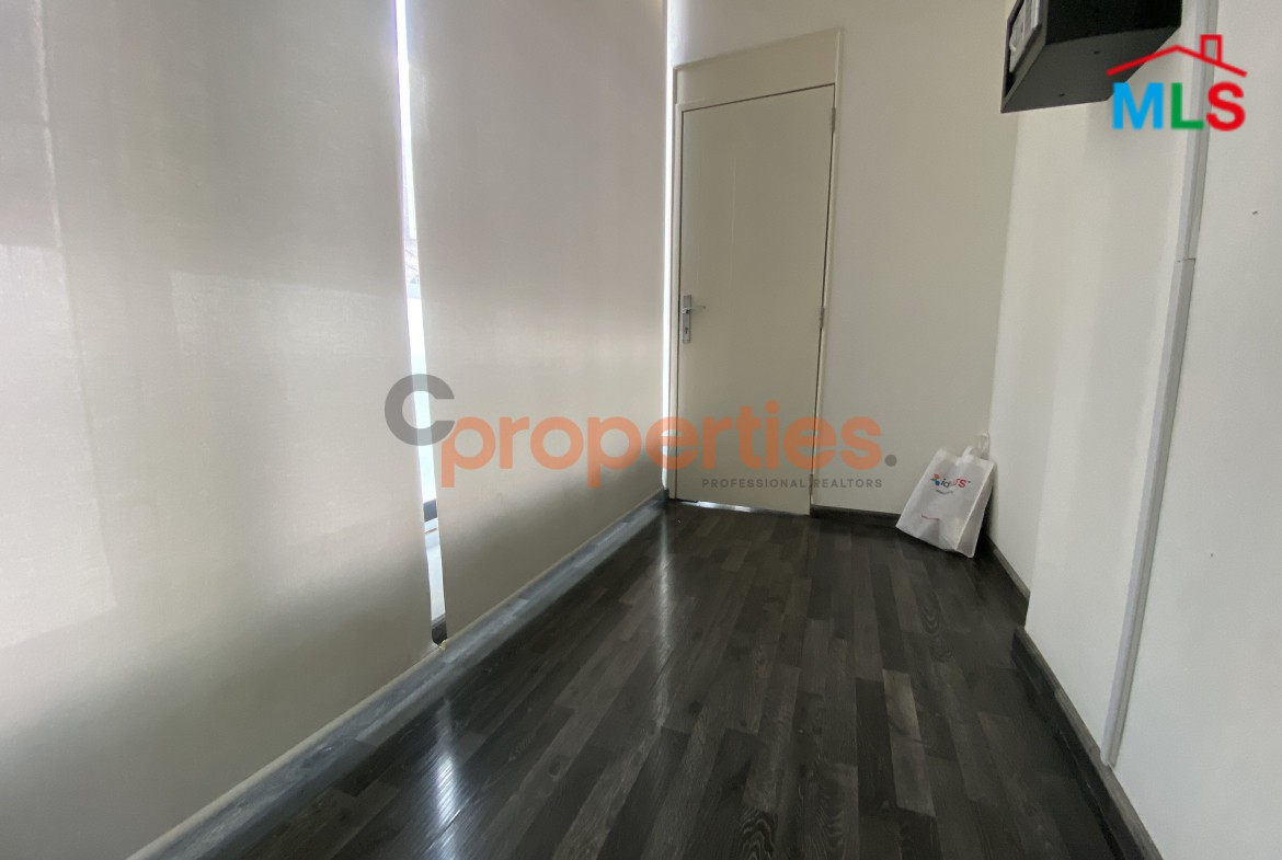 Spacious Office for Rent in Prime Zalka - CPFY110