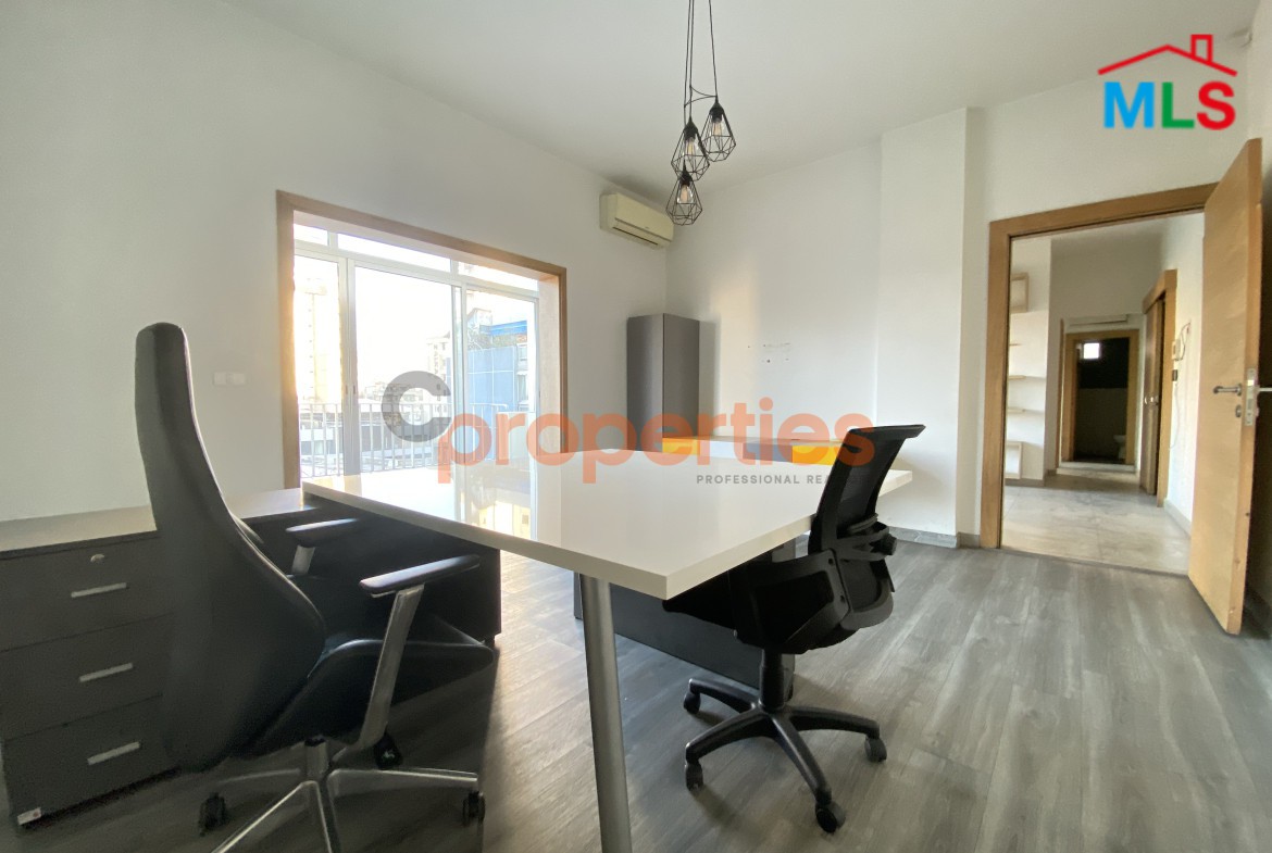 Prime Office for Rent in Zalka - CPFY107