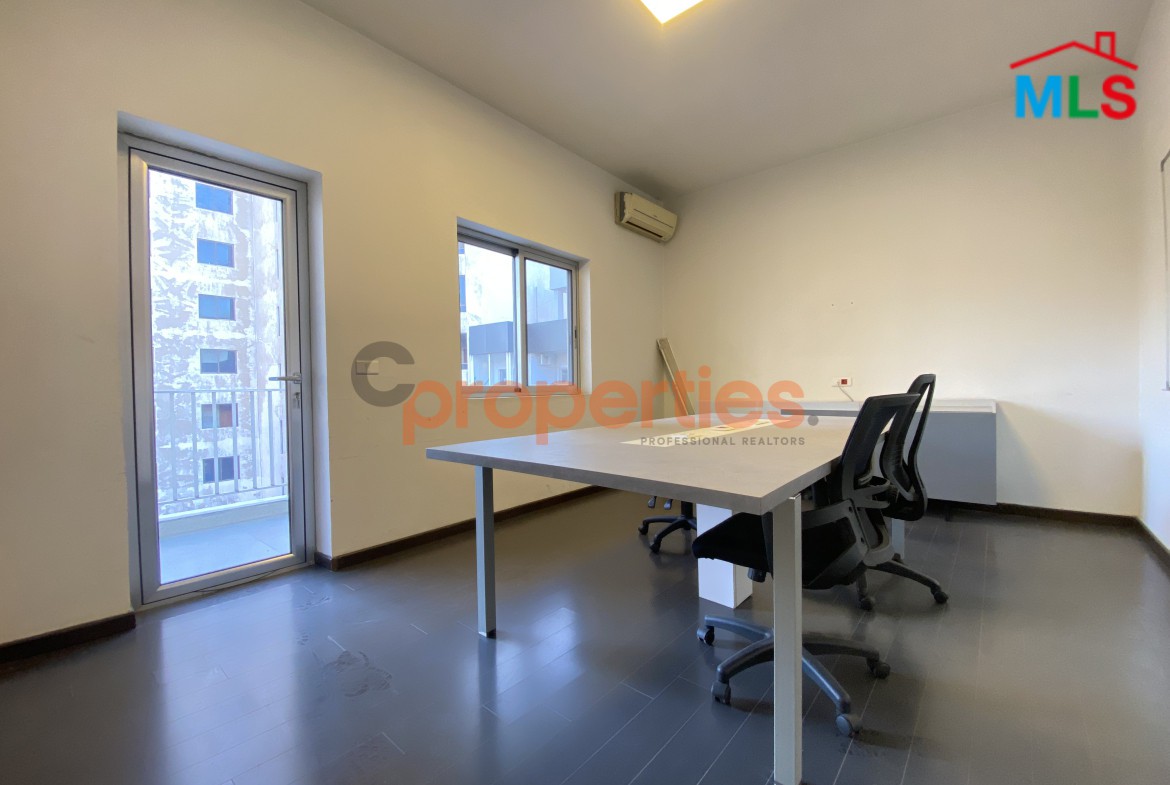 Prime Office for Rent in Zalka - CPFY107