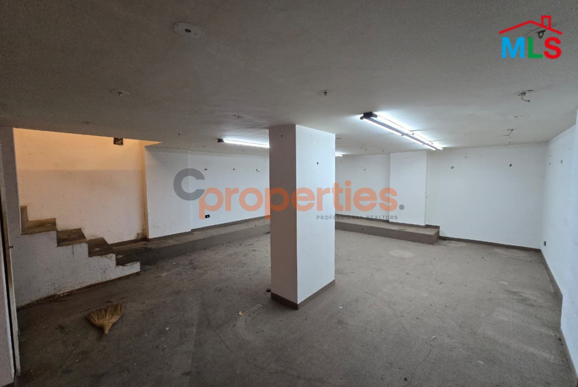 Shop For Rent In Furn El Chebbak - CPJA56