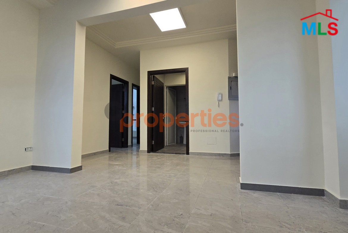 Office For Rent In Adlieh - CPJA43