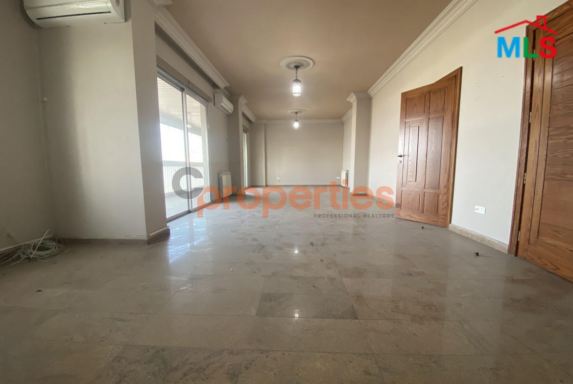 Highway Office Apartment for Long-Term Rent - Zalka CPFY102