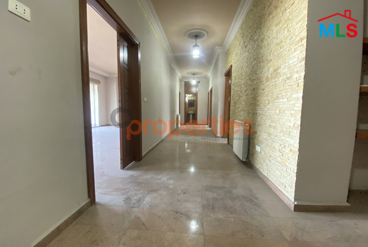 Highway Office Apartment for Long-Term Rent - Zalka CPFY102