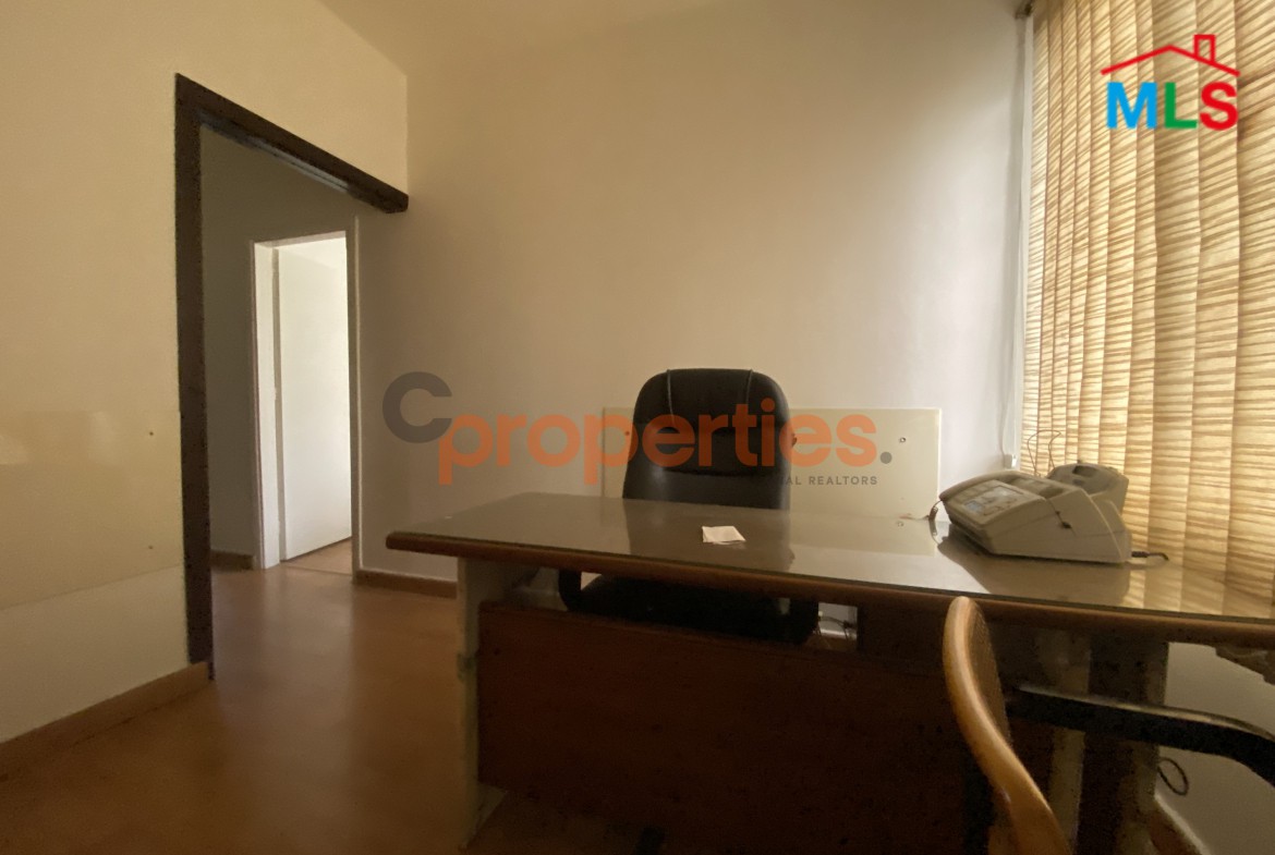 Office for Rent in Prime Zalka Commercial Center - CPFY97