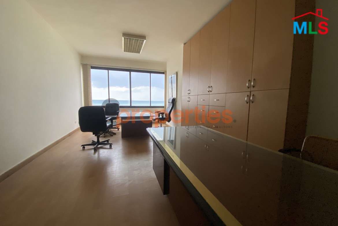 Office for Rent in Prime Zalka Commercial Center - CPFY97