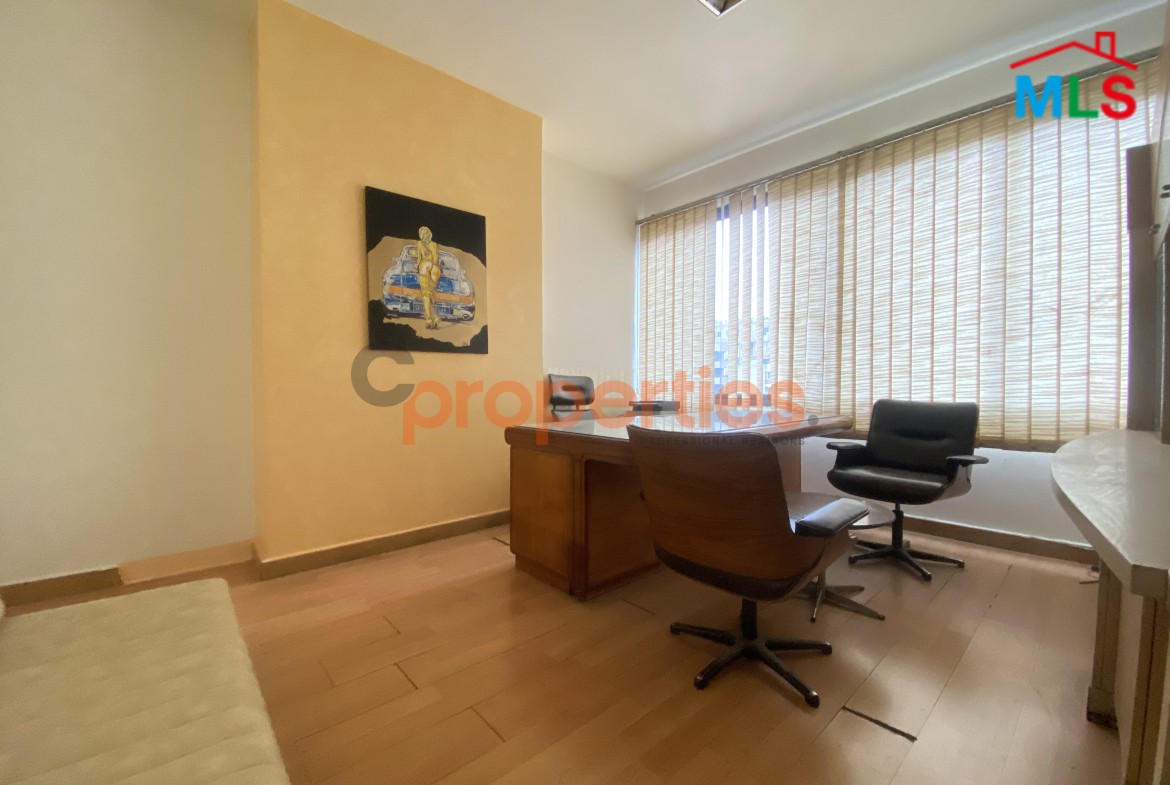 Office for Rent in Prime Zalka Commercial Center - CPFY97