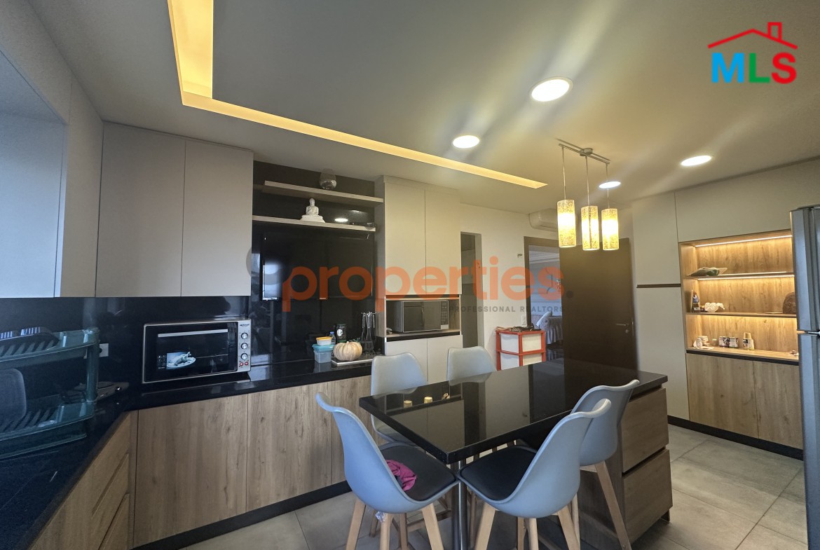 High End Furnished Duplex for rent in Antounieh Baabda - CPDD39
