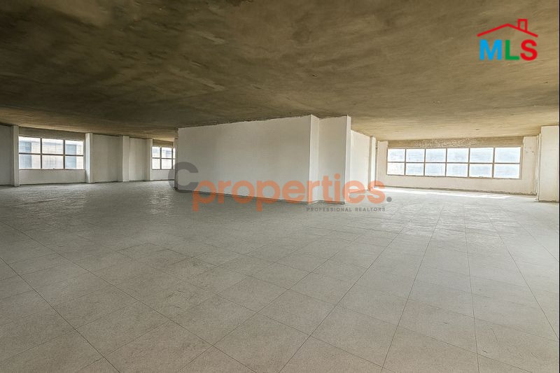 Space for Rent in Sin el Fil - CPSM429