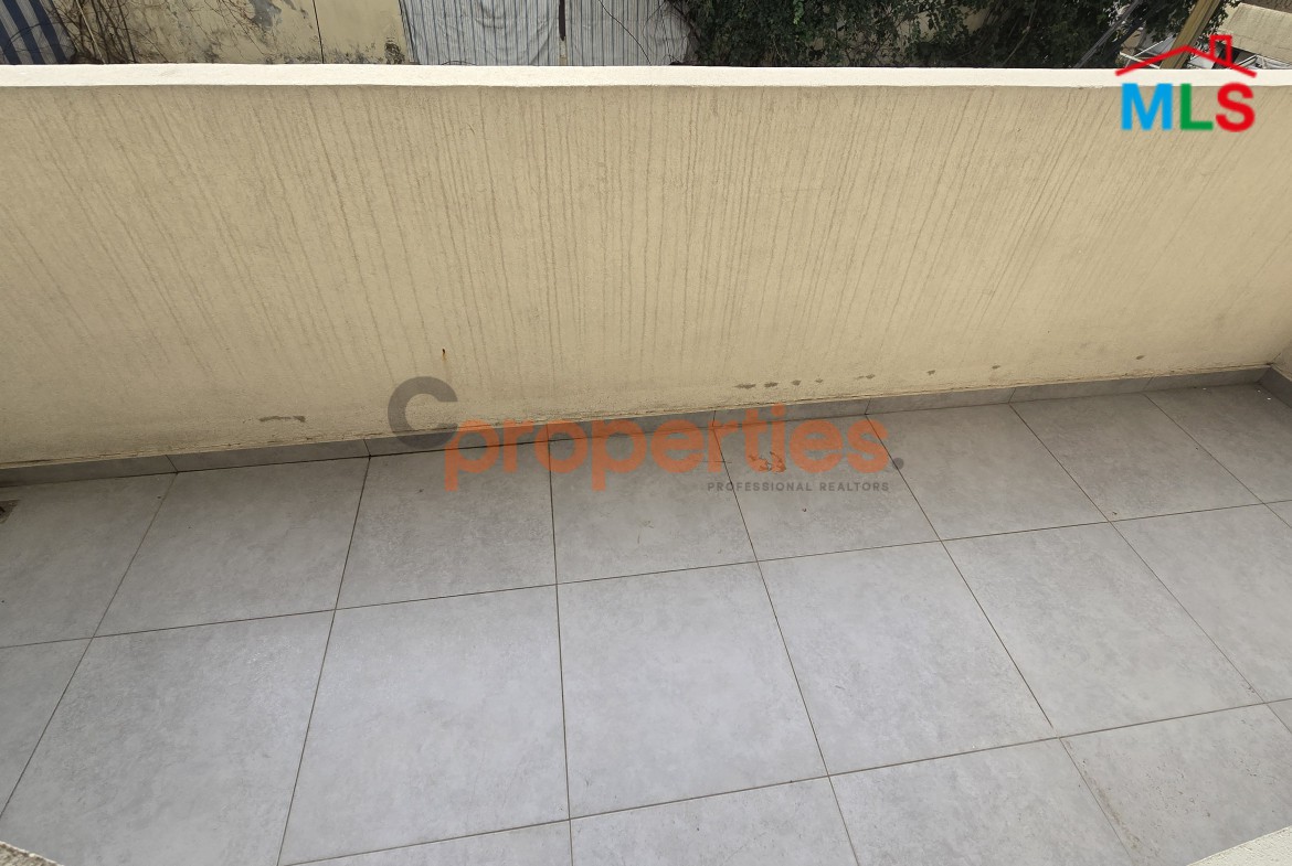 Showroom/Office For Rent In Furn El Chebbak - CPJA31