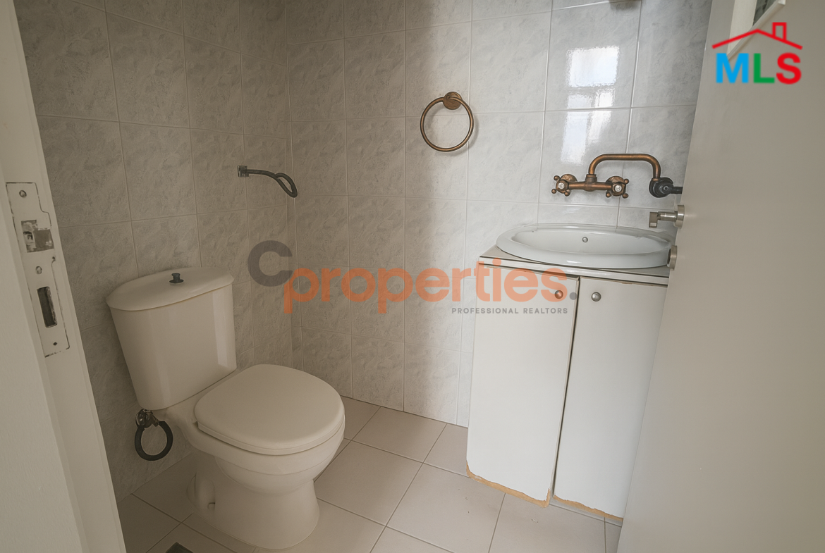 Shop for rent in Kfarshima Baabda-CPAK29