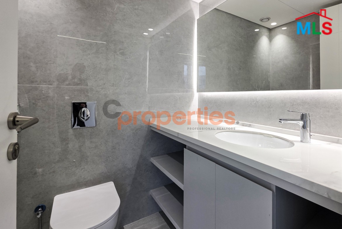 Office for rent in Bauchrieh - CPSM425