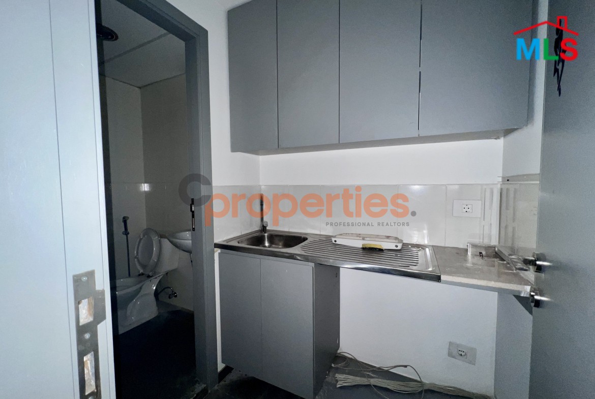 Office For Rent in Dekwaneh Prime | CPCC87