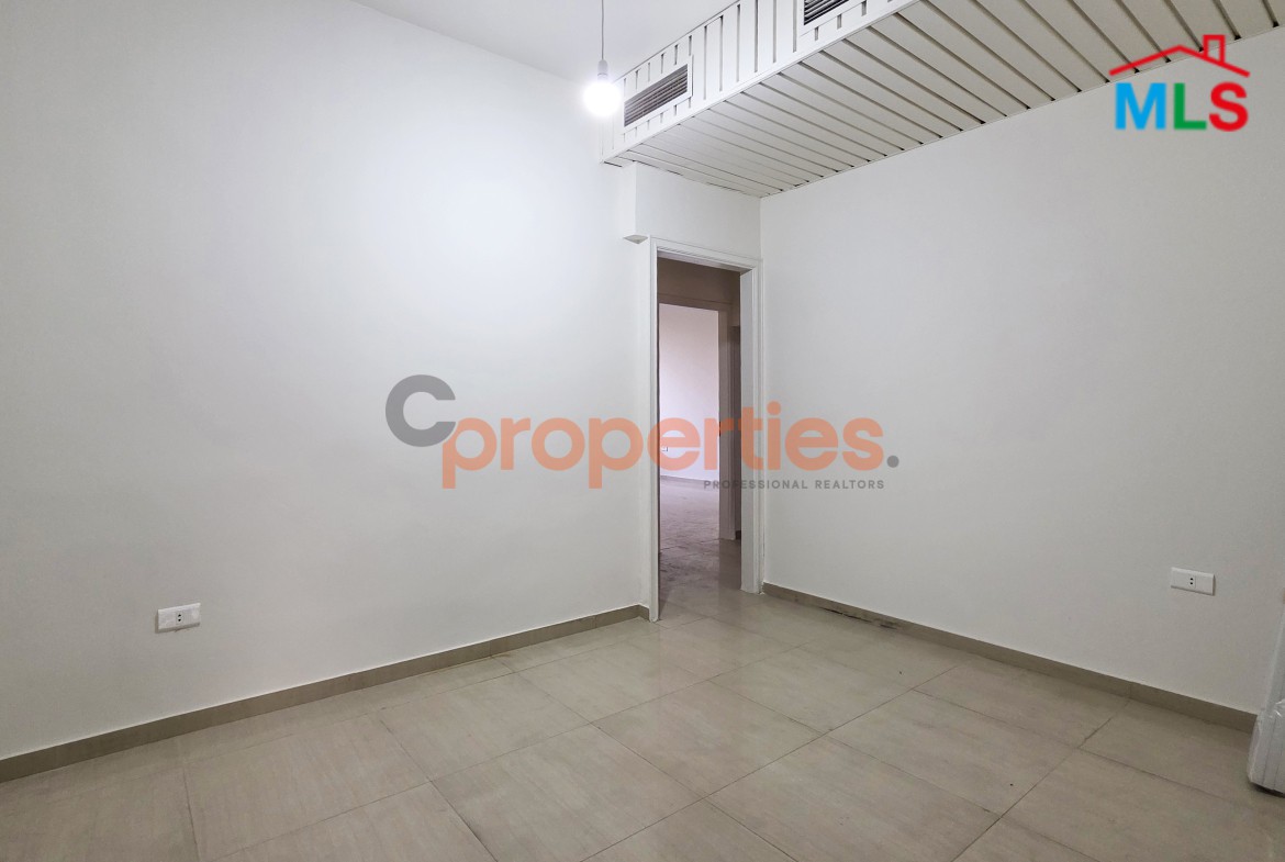 Office for Rent in Baouchrieh - CPSM420