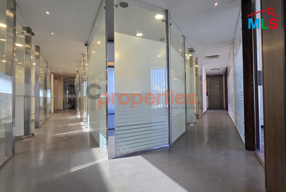 Office For Rent In Furn El Chebbak - CPJA25