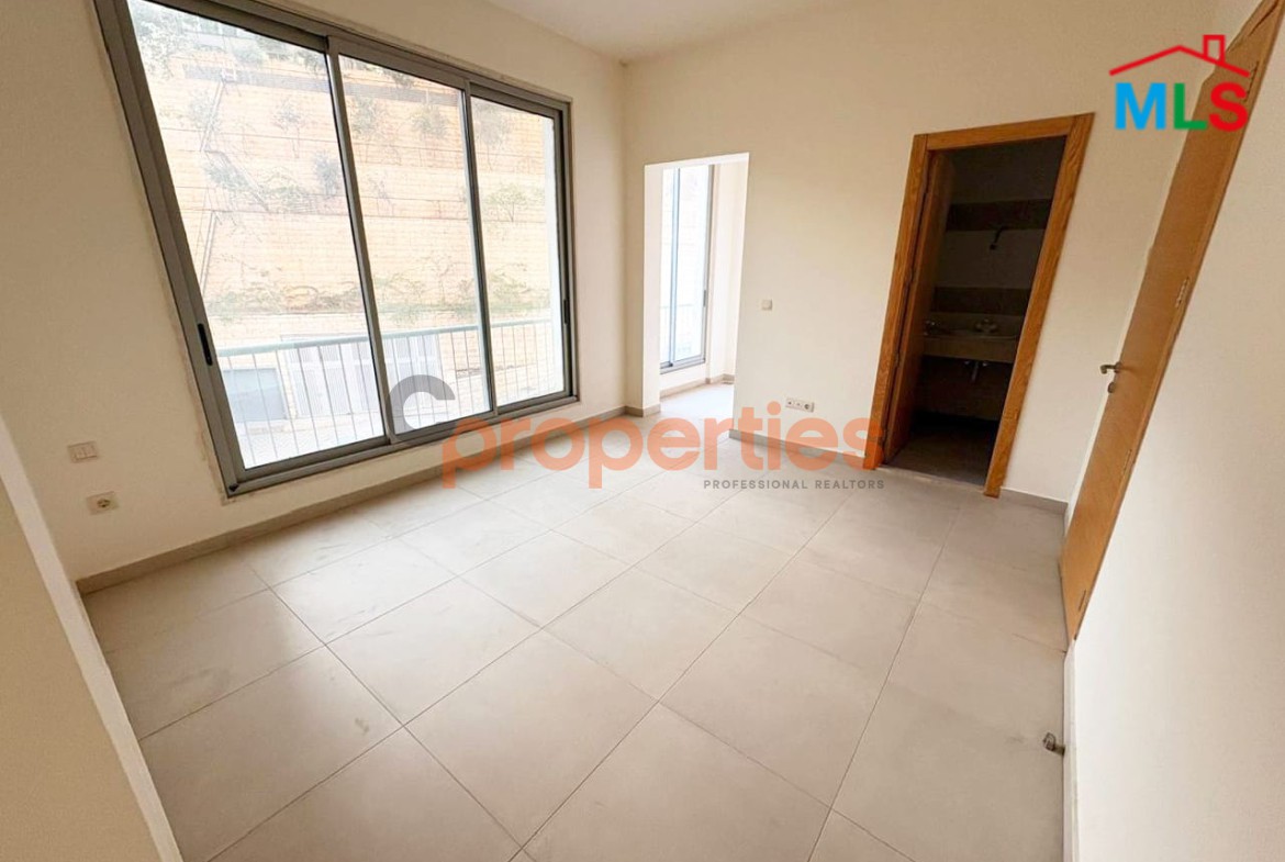Apartment For Rent In Louaize - CPFY174