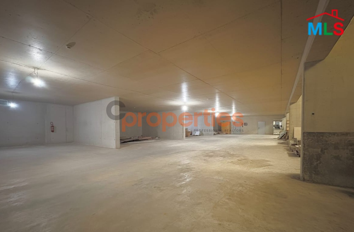 Prime Louaize Spacious Office With Mezzanine For Rent In Louaize - CPFY162