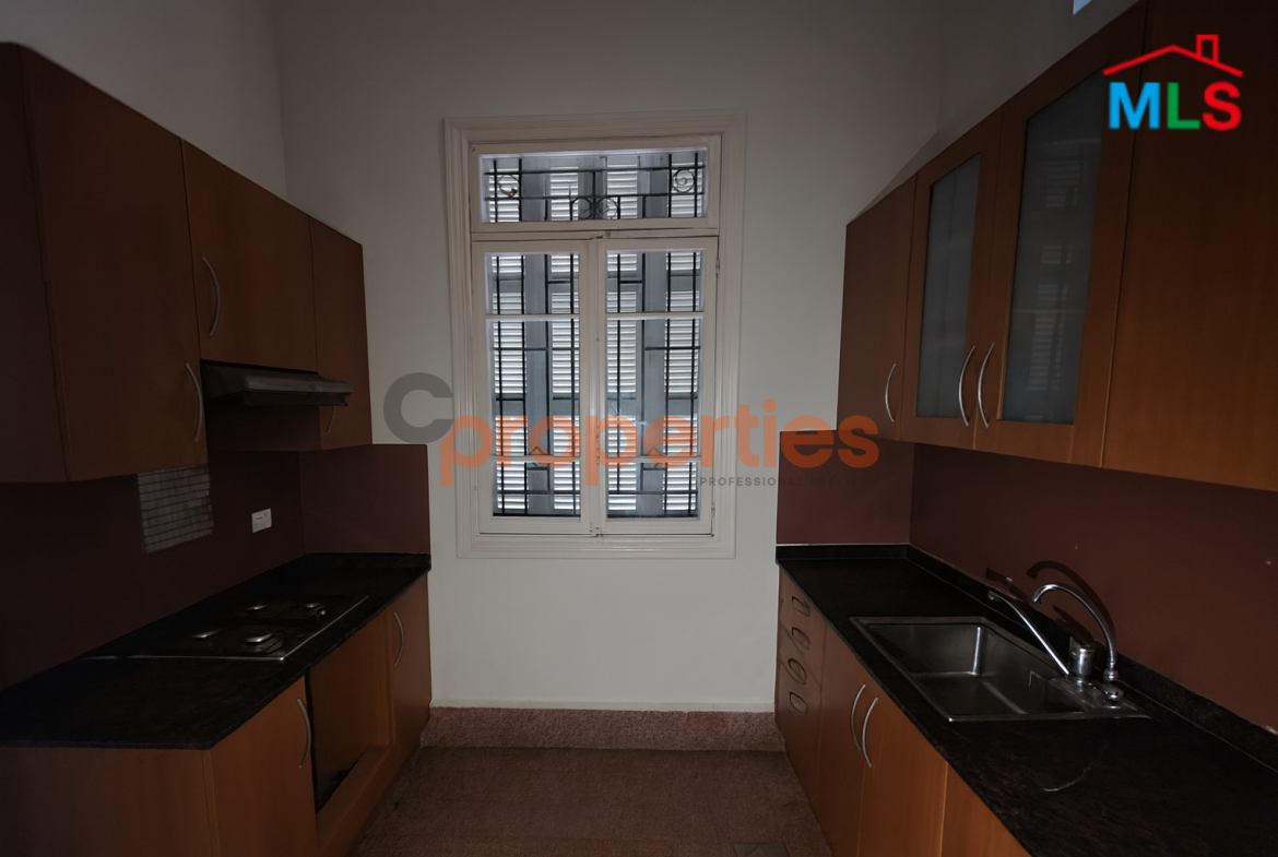 Apartment for rent in Achrafieh - CPBRN37
