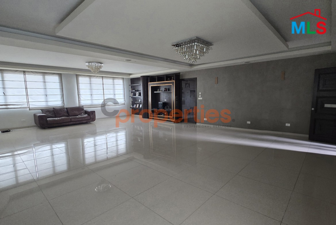 Apartment For Rent In Furn El Chebbak - CPJA13