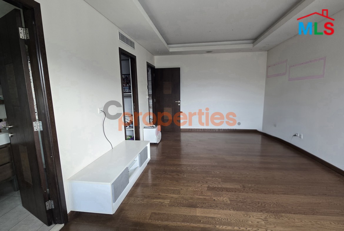 Apartment For Rent In Furn El Chebbak - CPJA13