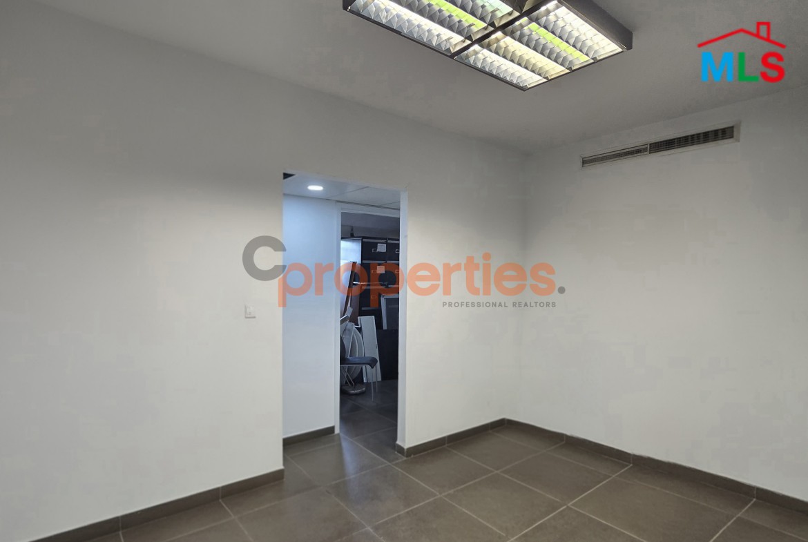 Office For Rent In Furn El Chebbak - CPJA12