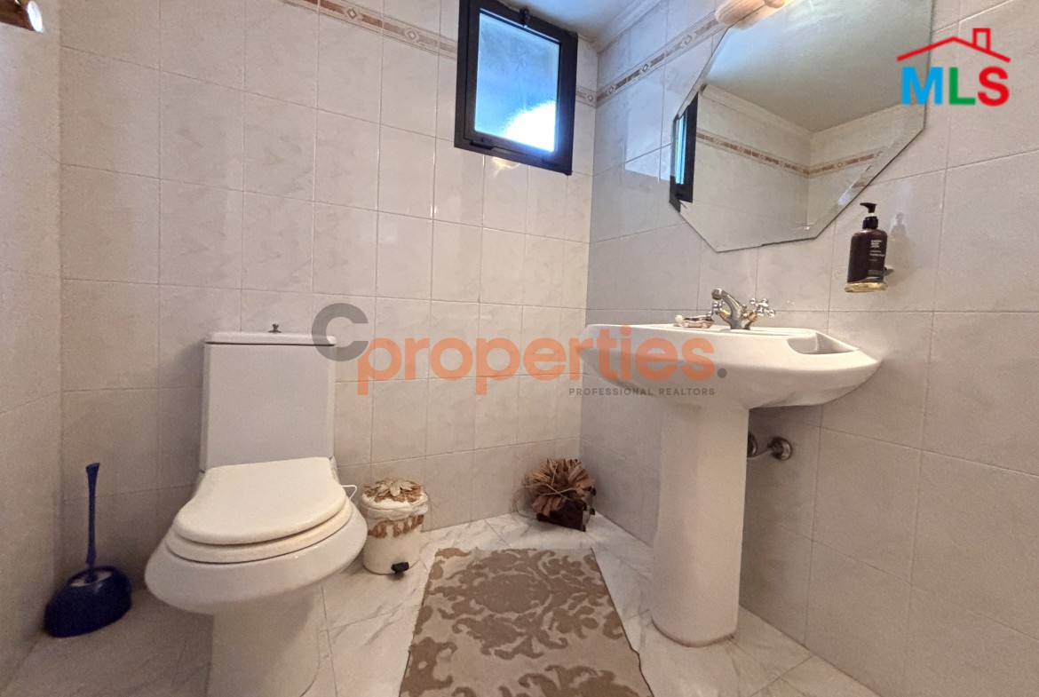 Apartment for rent in Qennabet Broummana - CPRA67