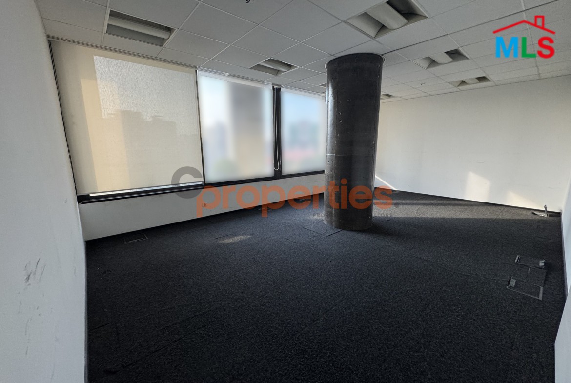 Prime Office for Rent in Furn El Chebbak - CPGA114