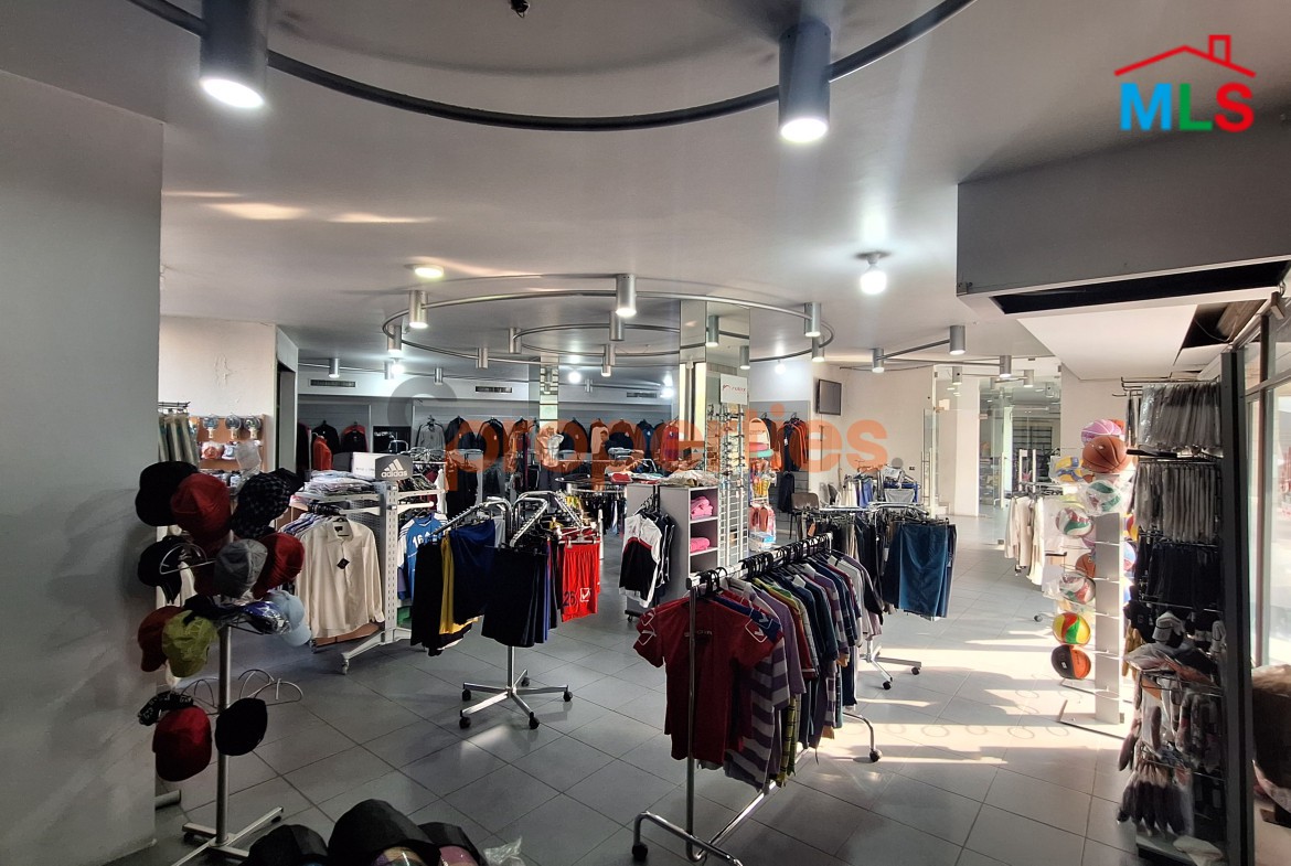 Shop for rent in Baabda-CPAK13