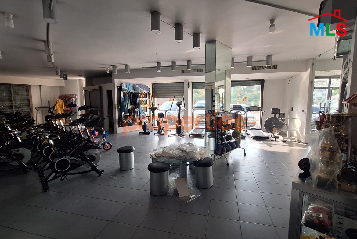 Shop for rent in Baabda-CPAK13