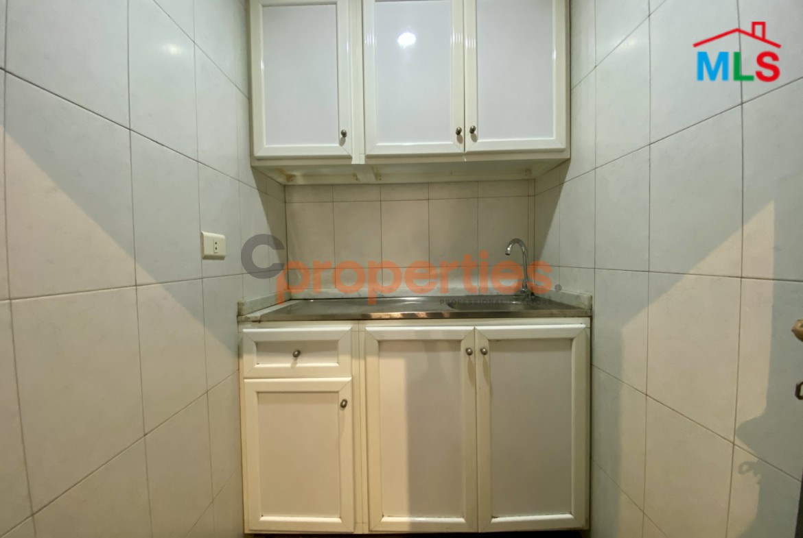 Office For rent in Zalka - CPFY60 مكتب للإيجار في الزلقا