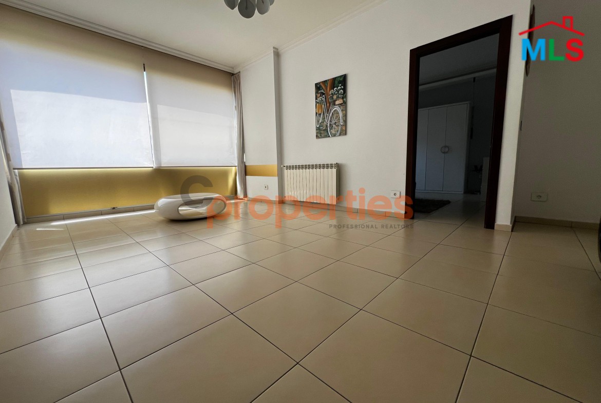 Luxury Apartment for Rent In Furn El Chebbak- CPJA02
