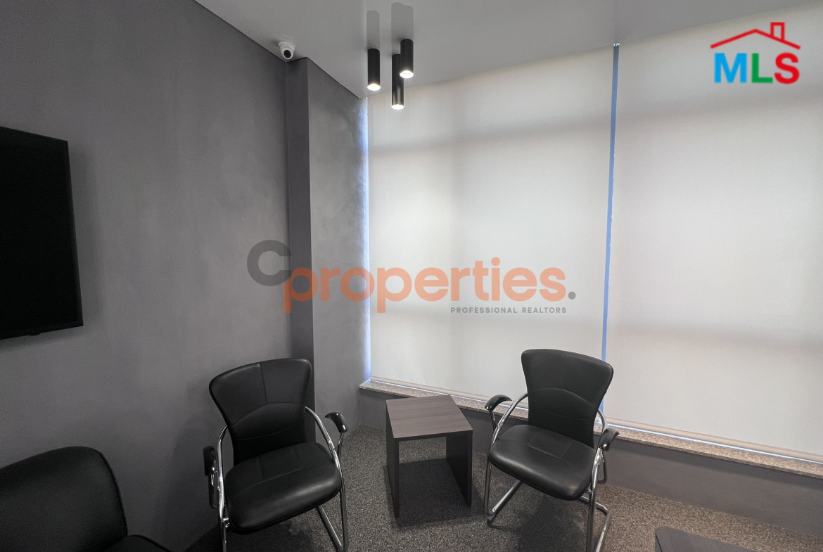 High-End Decorated & Furnished Office in Dekwaneh | CPCC44