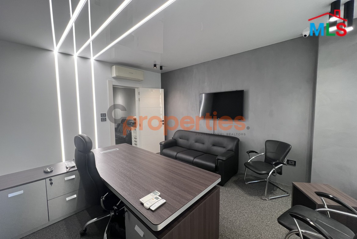 High-End Decorated & Furnished Office in Dekwaneh | CPCC44