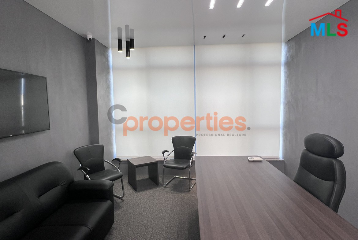 High-End Decorated & Furnished Office in Dekwaneh | CPCC44