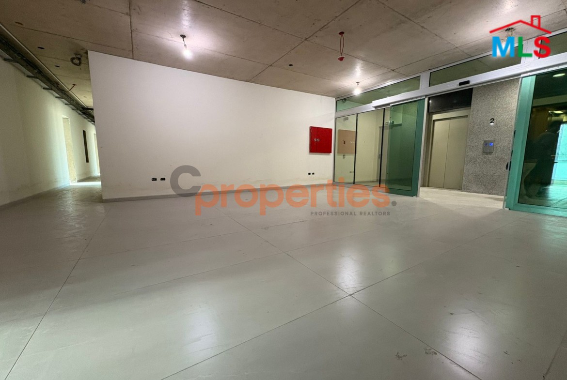 Spacious Offices For Rent In Louaize - CPFY159